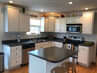 507 Frazier Way, Scott Depot, WV 25560 - photo 6