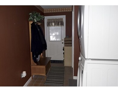 40 Mineral Spring Ave, Ludlow, MA 01056 - photo 5