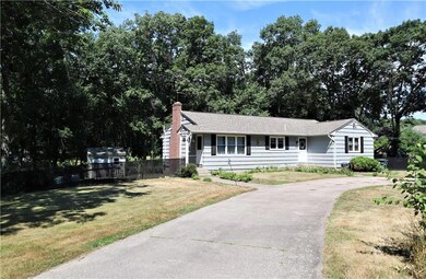 Large Horseshoe Driveway has Plenty of Parking and