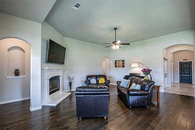 1236 County Road 4797, Springtown, TX 76082 - photo 4