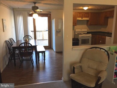 216 Compass Rd, Essex, MD 21221 - photo 3