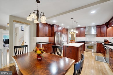 277 Pine View Ln, York, PA 17403 - photo 4