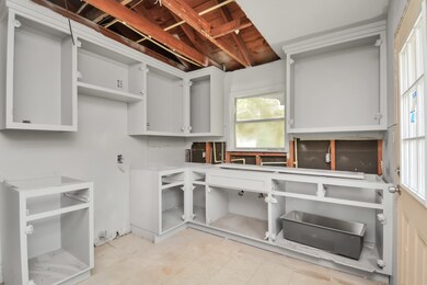 1218 Eubanks St, Houston, TX 77022 - photo 7