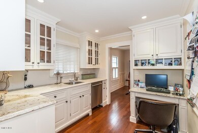 butler's pantry