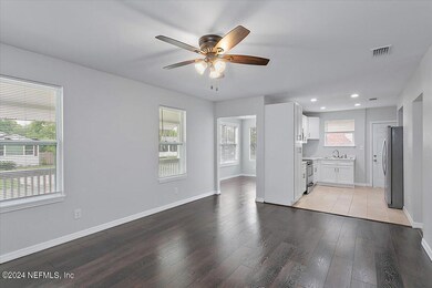 03-Living Room