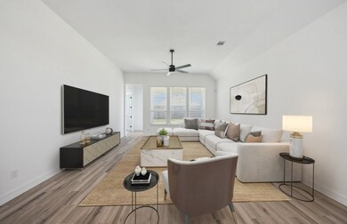 13722 Ballast Green Dr, La Marque, TX 77568 - photo 2