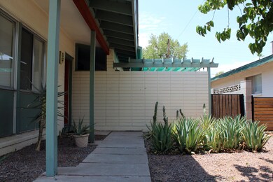 Xeriscape and Hardscape Intertwine