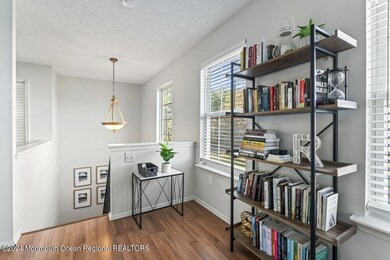 18 Des Moines Ct unit 40, Tinton Falls, NJ 07712 - photo 4