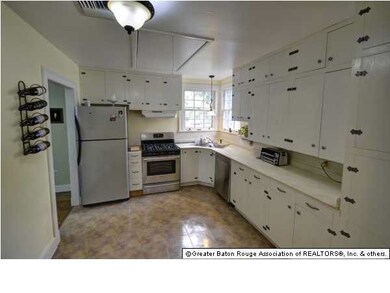 Updated kitchen with new Bosch appliances