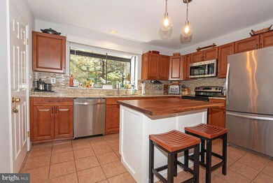 460 Cranes Roost Ct, Annapolis, MD 21409 - photo 4