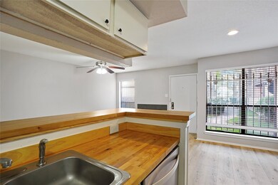 6633 W Airport Blvd unit 1208, Houston, TX 77035 - photo 3