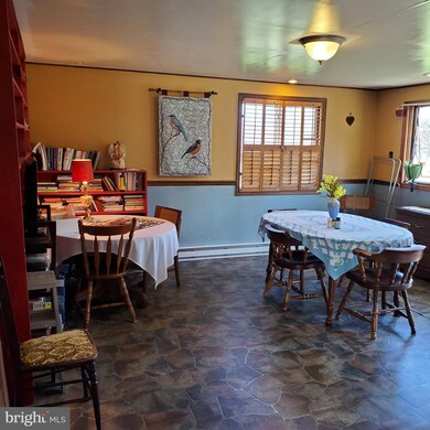 218 W Sherman St, McAdoo, PA 18237 - photo 6