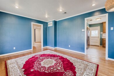 302 Graceland St, Houston, TX 77009 - photo 6