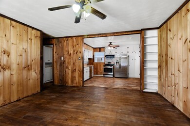 1054 Star St, Denison, TX 75020 - photo 4