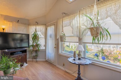 1203 Saunders Way, Glen Burnie, MD 21061 - photo 6