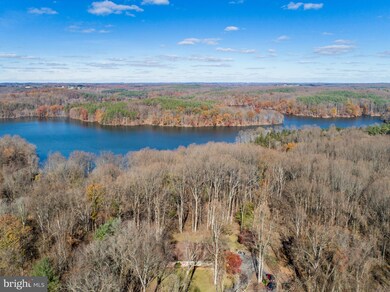 5697 Lakeside Dr, Sykesville, MD 21784 - photo 5