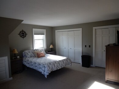 153 Tracy Rd, New London, NH 03257 - photo 7