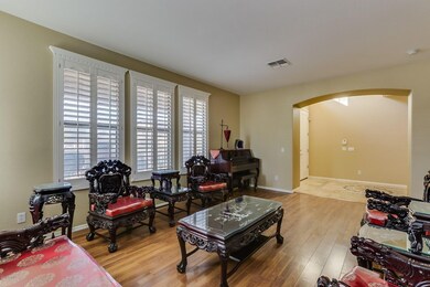 Lving Room 2