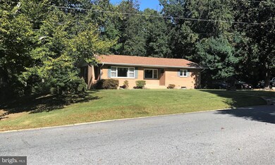 5269 Colebrook Dr, La Plata, MD 20646 - photo 2