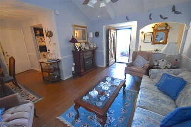 10511 Pimlico Ct, Houston, TX 77038 - photo 7