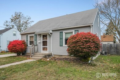 1159 Ecklund St NE, Grand Rapids, MI 49505 - photo 2