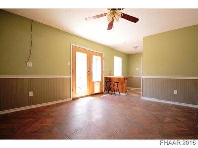 926 Edwards St, Copperas Cove, TX 76522 - photo 6