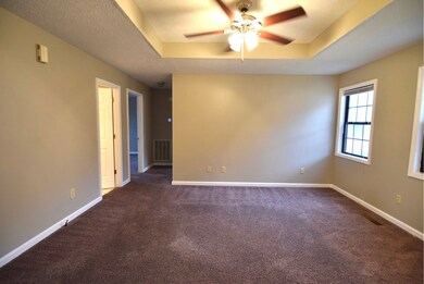 317 Pine Hill Dr, Hopkinsville, KY 42240 - photo 2