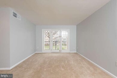 9459 Fairfax Blvd unit 202, Fairfax, VA 22031 - photo 4