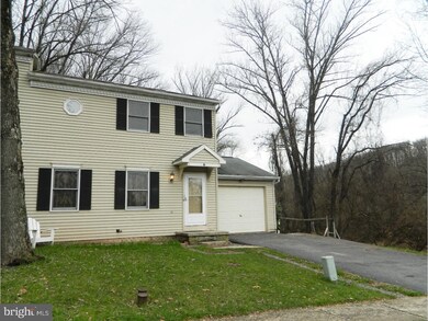 418 Grove Ave, Mohnton, PA 19540 - photo 2