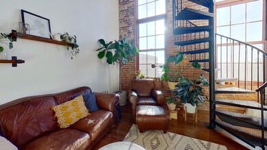 544-South-Front-Street-Living-Room(1)