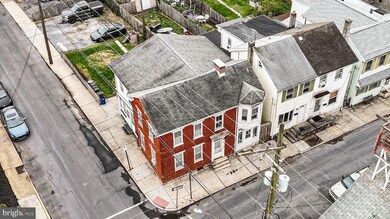 42 E Locust St, Mechanicsburg, PA 17055 - photo 3