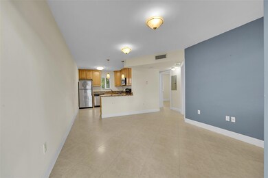 410 SW 15th St unit 103, Pompano Beach, FL 33060 - photo 3