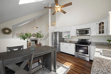 22 Jody Way, Attleboro, MA 02703 - photo 7