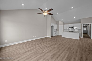 841 Sarah Rebecca Dr, Greenville, NC 27834 - photo 5