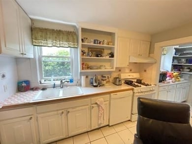 12 Griswold St unit 1, Cambridge, MA 02138 - photo 7