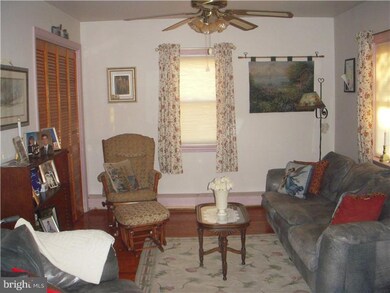 420 S Walnut St, Kennett Square, PA 19348 - photo 4