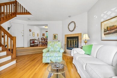 121 Tall Oaks Dr unit T, South Weymouth, MA 02190 - photo 4