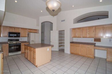 Kitchen & Pantry