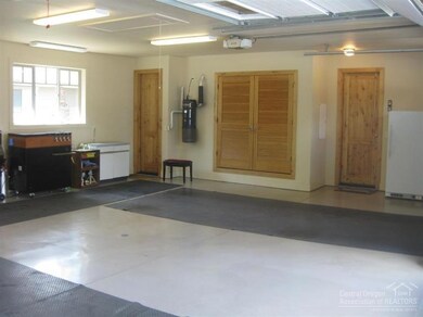 2840 NW Lakemont Dr, Bend, OR 97701 - photo 7