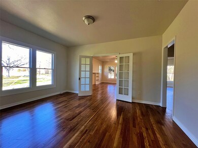 800 E Garnett St, Gainesville, TX 76240 - photo 7