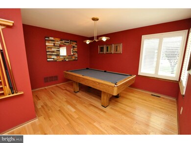 9 W Doris Dr, Cherry Hill, NJ 08003 - photo 4