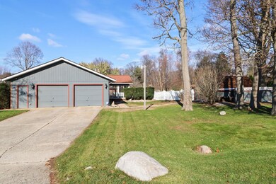 2611 N Stuyvesant Ln, La Porte, IN 46350 - photo 4