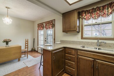 5102 Reed Road_MLS_09