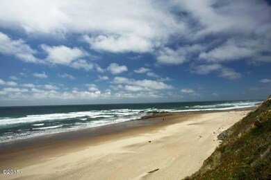 86 SW Anemone Ave, Lincoln City, OR 97367 - photo 4