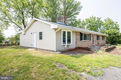 12214 Hooe Rd, Bristow, VA 20136 - photo 4