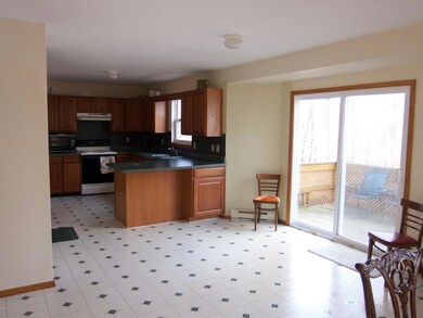 7127 Glenwood Dr, East Stroudsburg, PA 18301 - photo 5