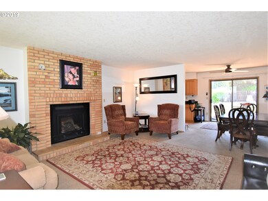 606 Sherman Dr, the Dalles, OR 97058 - photo 5