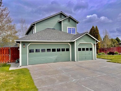 3811 SW Volcano!