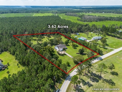 674 Forest Hills Dr, Douglas, GA 31535 - photo 2