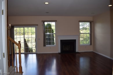 28 Gordon Cir unit 28, Parsippany, NJ 07054 - photo 2